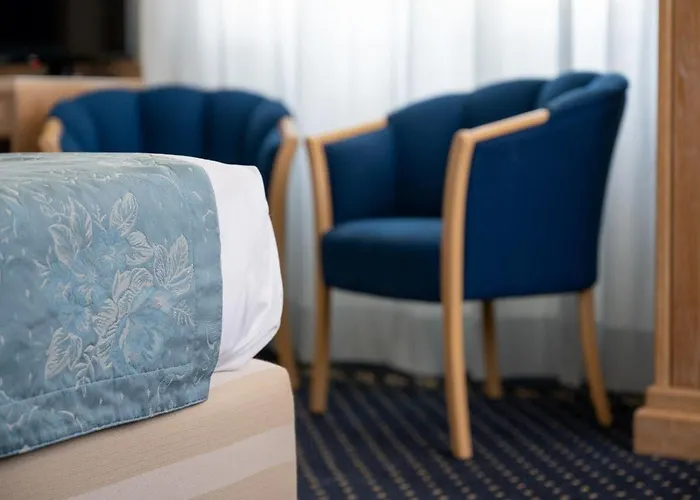 Hotel La Dependance By Casa Bianca 4*