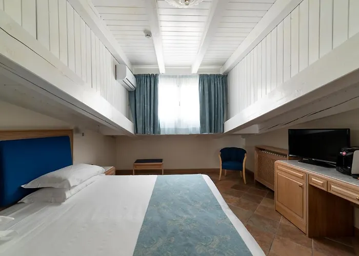 La Dependance By Casa Bianca 4*