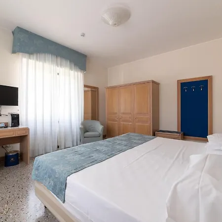 La Dépendance By Casa Bianca 4* Jesolo