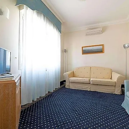 La Dependance By Casa Bianca 4*