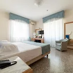 La Dependance By Casa Bianca 호텔 4*
